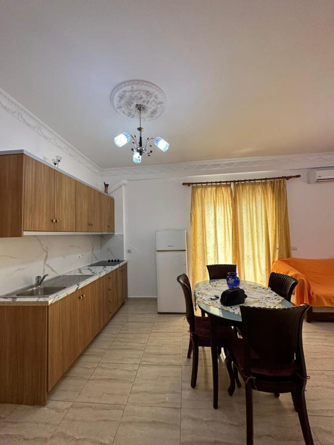 Sun And Sea Apartment Saranda Ngoại thất bức ảnh
