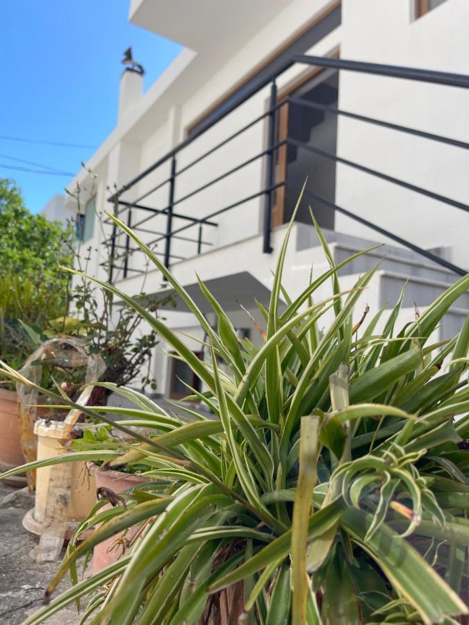 Sun And Sea Apartment Saranda Ngoại thất bức ảnh