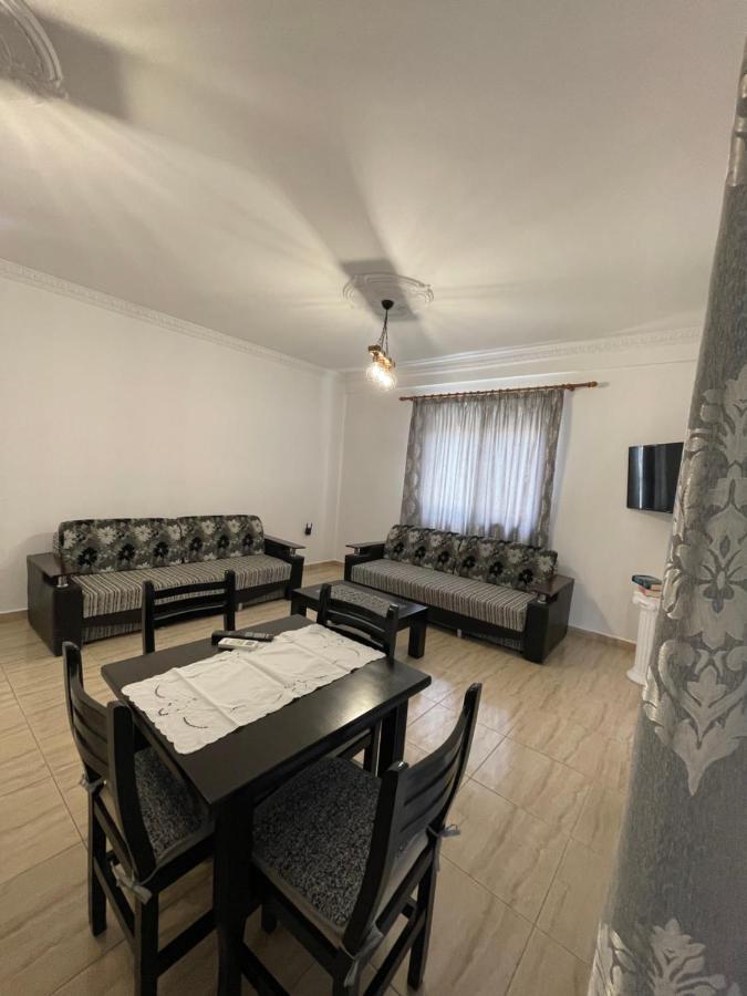 Sun And Sea Apartment Saranda Ngoại thất bức ảnh