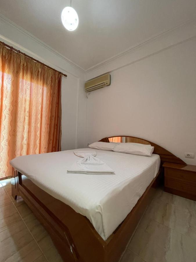 Sun And Sea Apartment Saranda Ngoại thất bức ảnh