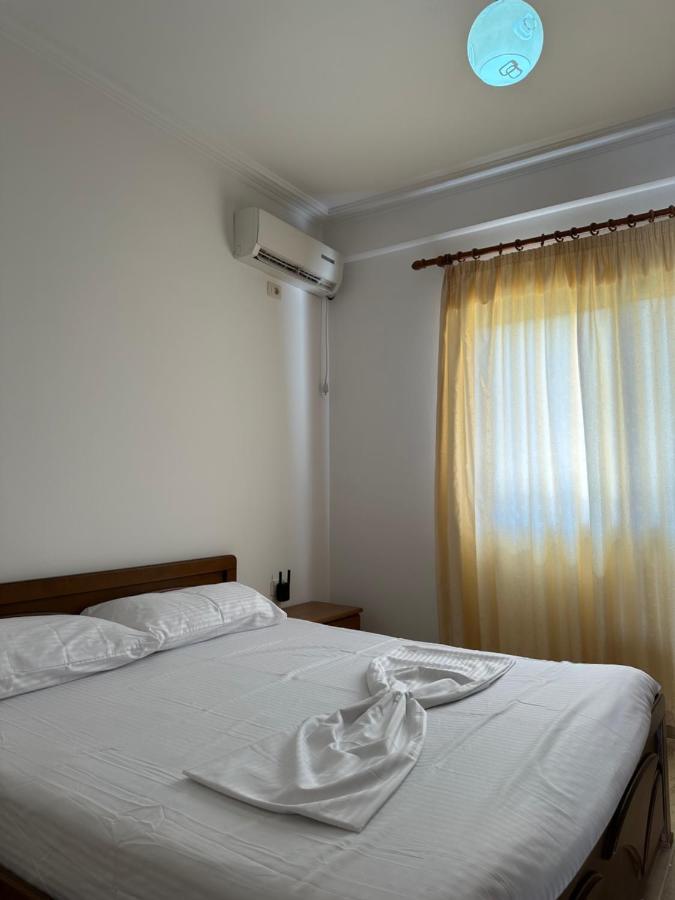 Sun And Sea Apartment Saranda Ngoại thất bức ảnh